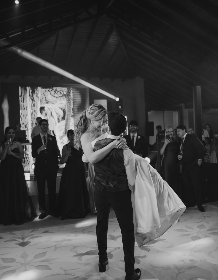 Casal na primeira dança — Julia Pimentel Coreografia